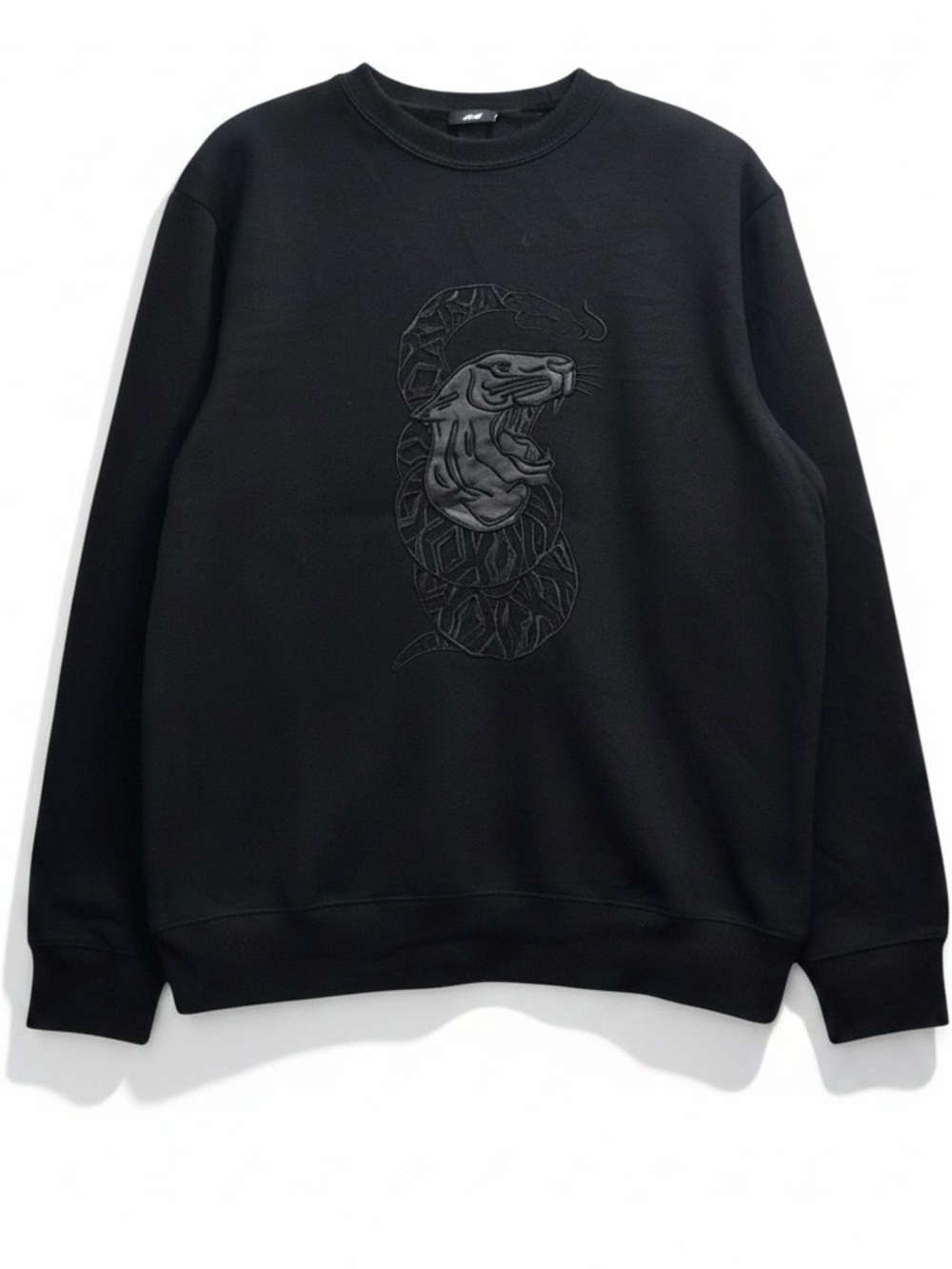 H&M x The Weeknd XO Black Sweatshirt Snake Graphic Small Men’s Crewneck Pullover